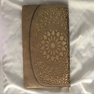 Gold sparkle clutch/cross body with gold chain